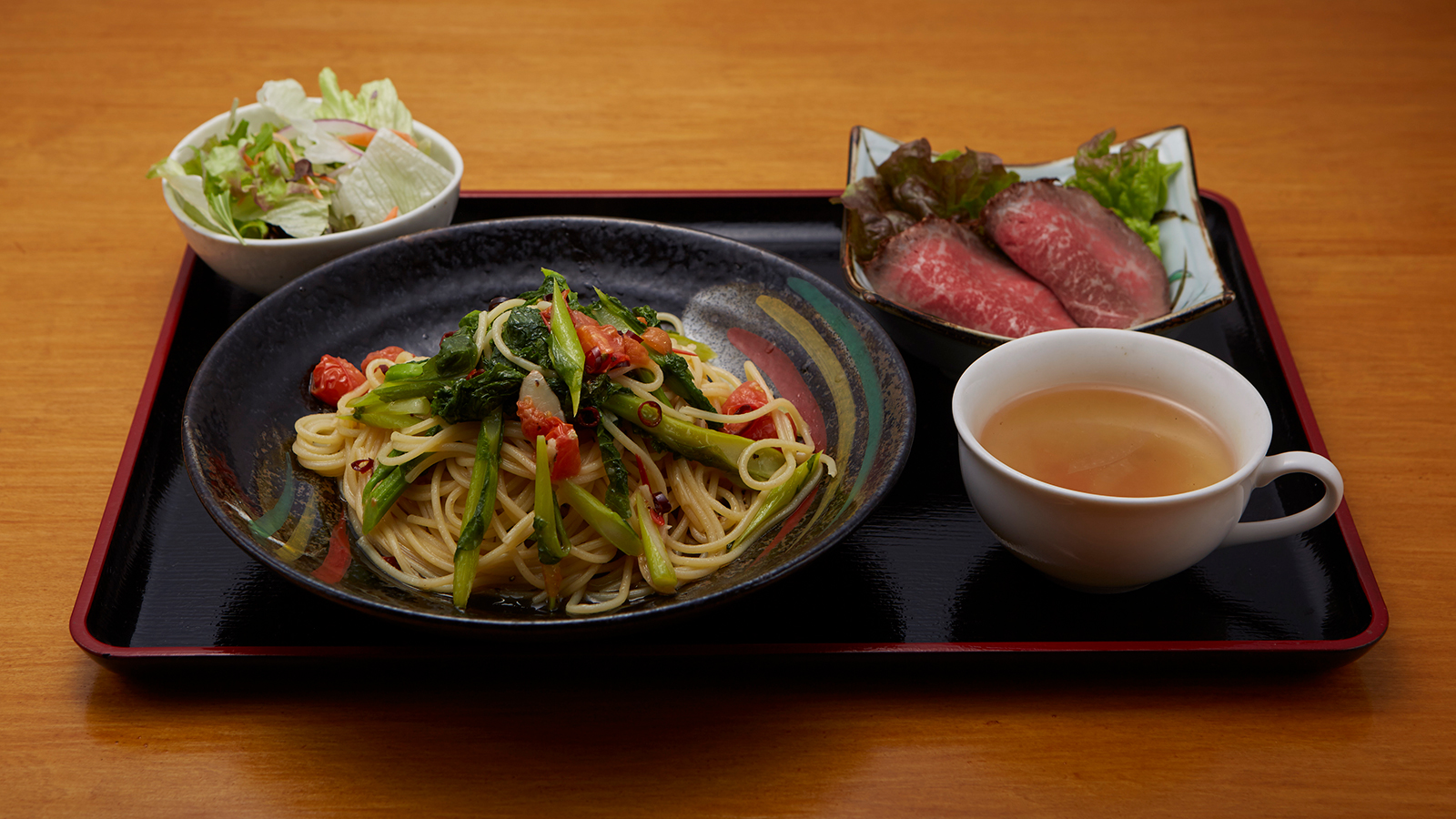 ローストレッドペッパーソースのパスタ レシピ